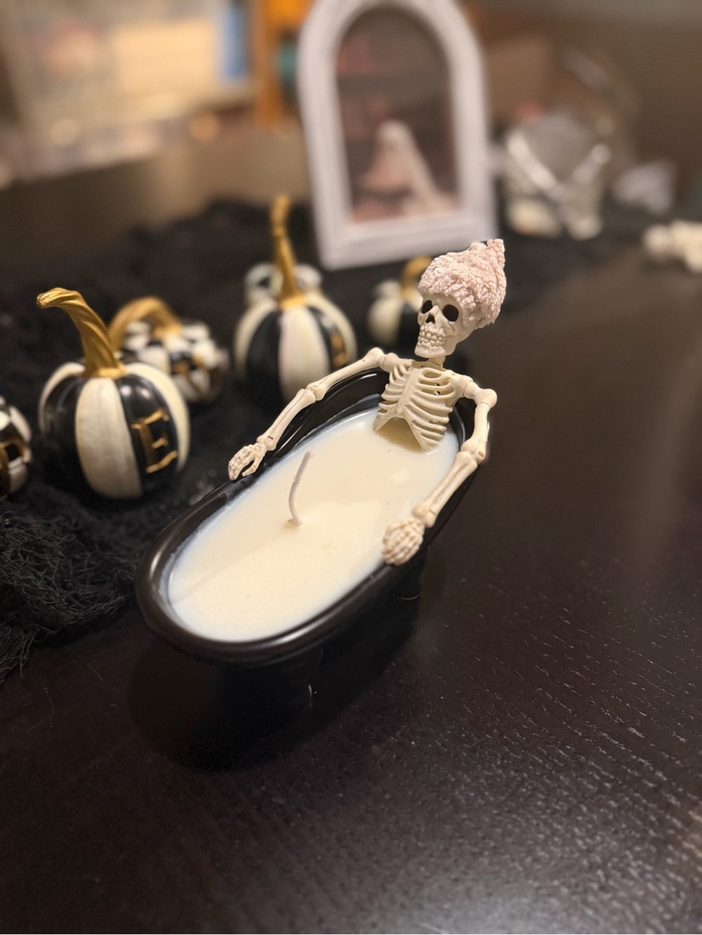 Halloween Skeleton Bathtub Candle